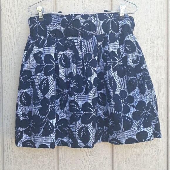 Twentyone Skirt Retro Mini Balloon Bubble Pockets Black White Flower Print Sz L - Picture 2 of 8